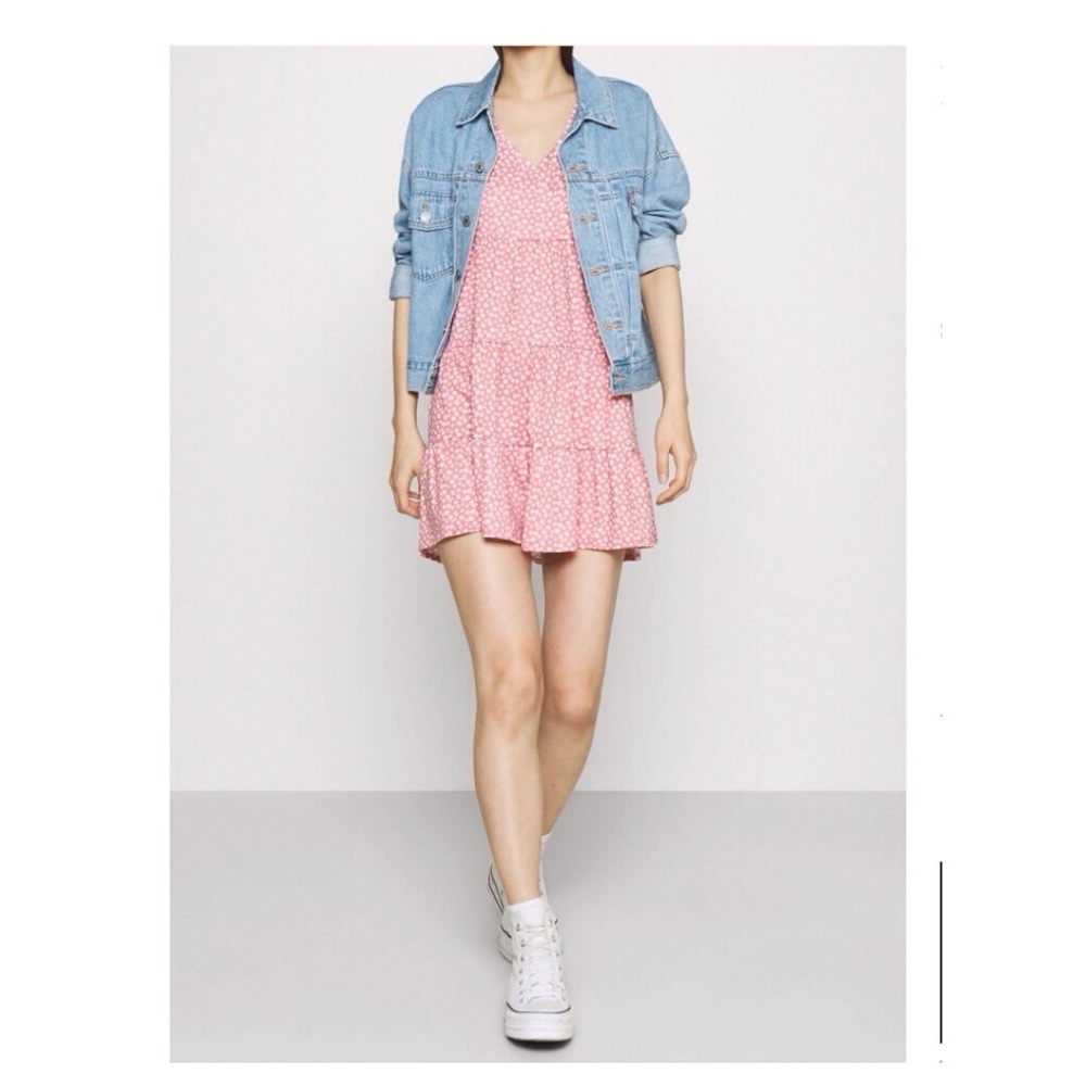 Hollister Pink Patterned Mini Dress EUC size medium